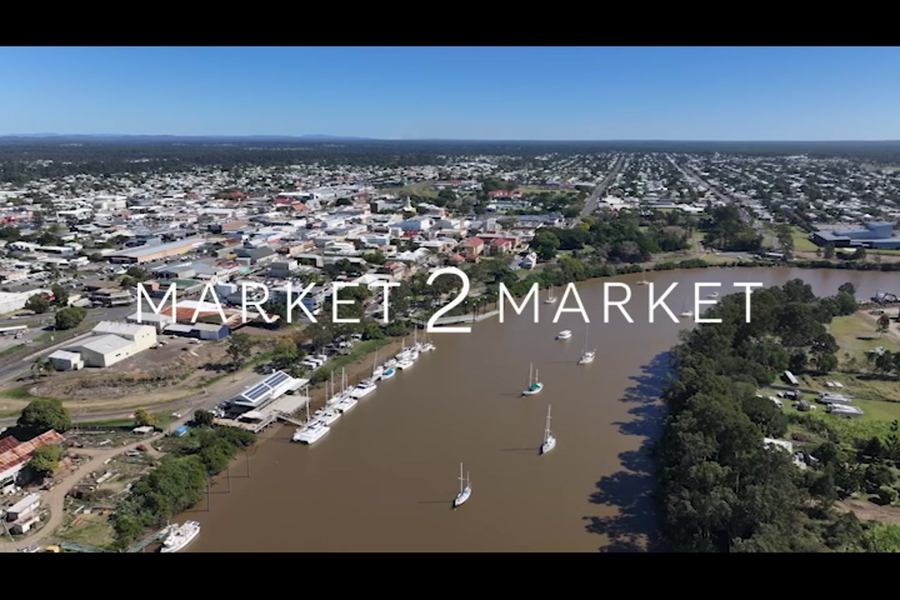 Aerial footage over Mary River, Maryborough