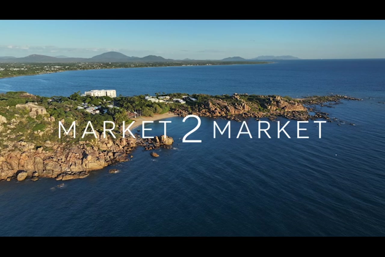Aerial footage over Horseshoe Bay, Bowen